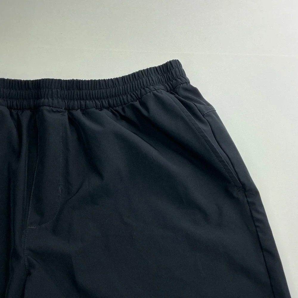 GapFit Black Athletic Shorts Womens M GF004104 Pockets Stretch Workout Running